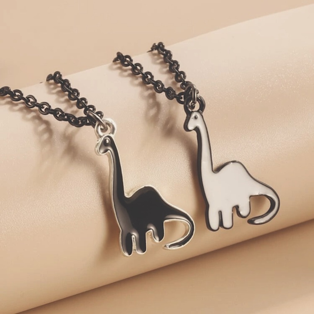 2pcs Couple Dinosaur Pendant Necklace